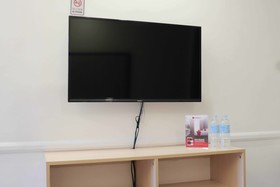 RedDoorz Premium @ Wireless Mandaue Cebu