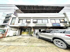 Sabaidee Suites by OYO