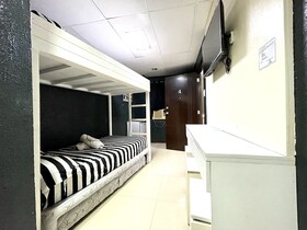 Sabaidee Suites by OYO