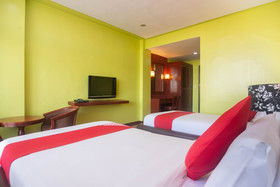 San Remigio Pensionne Suites by OYO
