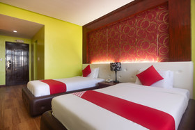 San Remigio Pensionne Suites by OYO