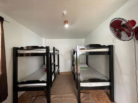 Southpoint Hostel And Restobar by OYO Rooms