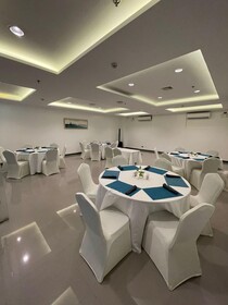 Stacia Hotel