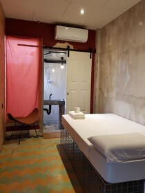 The Flying Fish Hostel Cebu