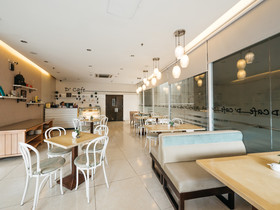 The Well Hotel
