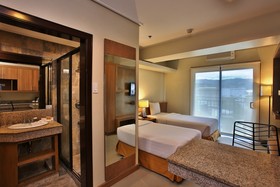 Ultima Residences City Suite Ramos