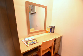 OYO 443 Maria Cristina Arcade Suites