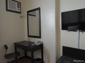 Days Hotel by Wyndham Cebu-Toledo
