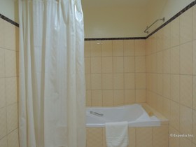 Days Hotel by Wyndham Cebu-Toledo
