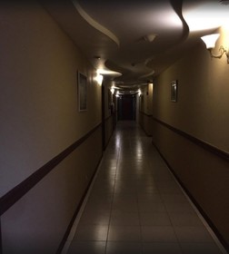 Crown Royale Hotel