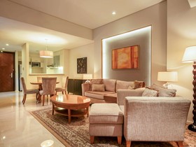 Joy Nostalg Hotel & Suites Manila