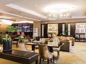 Joy Nostalg Hotel & Suites Manila