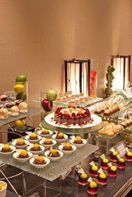 Joy Nostalg Hotel & Suites Manila