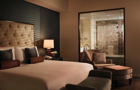 Joy Nostalg Hotel & Suites Manila
