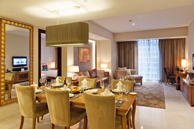 Joy Nostalg Hotel & Suites Manila