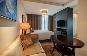 Joy Nostalg Hotel & Suites Manila