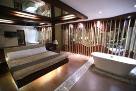 Victoria Court Suites