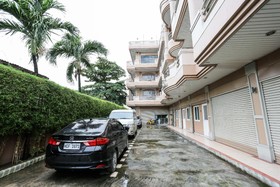 A&B Complex by OYO Rooms