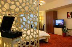 MaxStays - Max Pavilion @ The Venice Residences