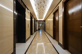 RedDoorz Premium @ Venice Luxury BGC 1