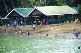 Estaca Bay Gardens Conference Resort