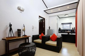 Coron Bancuang Mansion