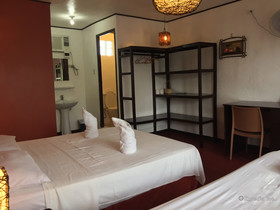 Discovery Island Resort and Dive Center