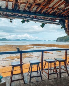 Outpost Hostel - Coron