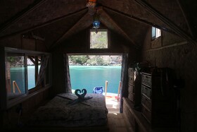 Paolyn Floating House Restaurant