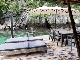 Paolyn Floating House Restaurant