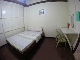 RB Transient House