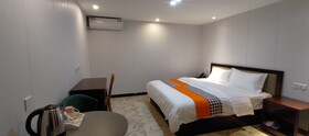 Sky Garden Hotel