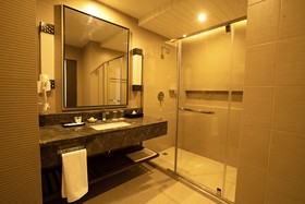 Zuri Resort