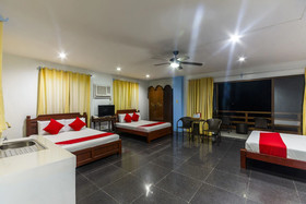Dakong Bato Beach And Leisure Resort by OYO Rooms