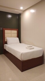 Hotel Herencia 625