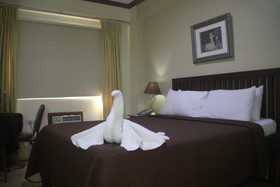 Spring Plaza Hotel