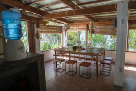 Apoview Beachhouse