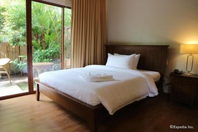 Bravo Resorts Munting Paraiso