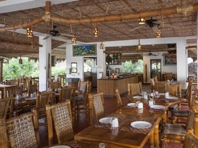 Pura Vida Beach & Dive Resort
