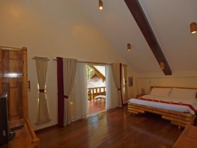 Pura Vida Beach & Dive Resort
