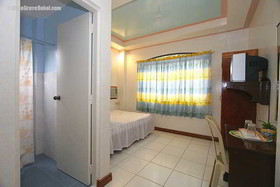 Coco Grove Tourist Inn