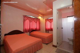 Coco Grove Tourist Inn
