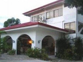 Parkside Olmans View Resort