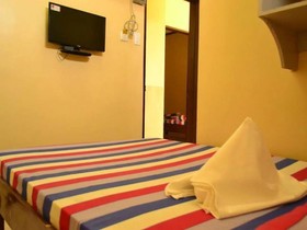 Berlay Backpackers and Tourists Inn