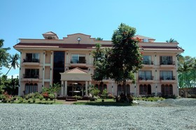 Chateau del Mar Resort & Spa