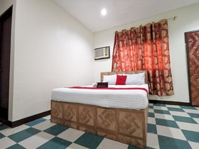 GK Business Hotel by RedDoorz