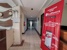 GK Business Hotel by RedDoorz