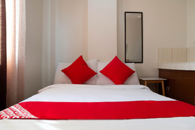 Goldentown Hotel And Residences by OYO