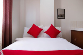 Goldentown Hotel And Residences by OYO