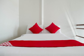 Goldentown Hotel And Residences by OYO